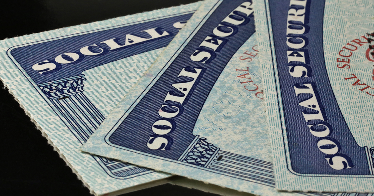 Should We Eliminate the Social Security Tax Cap? Here Are the Pros and Cons